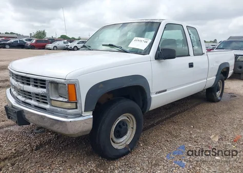 1998 Chevrolet K2500 Fleetside from USA, damaged, VIN 1GCGK29R2WE162374